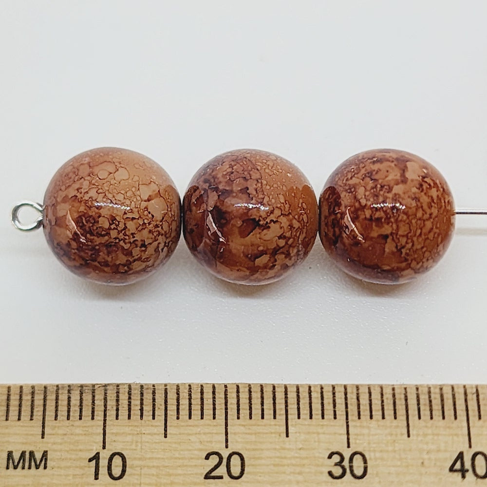 12mm Round (25) - Brown Bubble Glaze over Cream - Vintage Lucite Beads