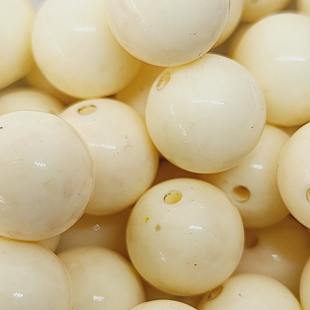 10mm Round (10) - Ivory - Bakelite Vintage Beads