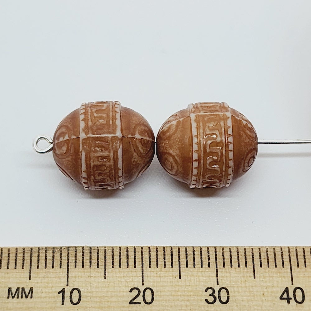 14x12mm Egg (10) - Tan - Vintage Lucite Beads