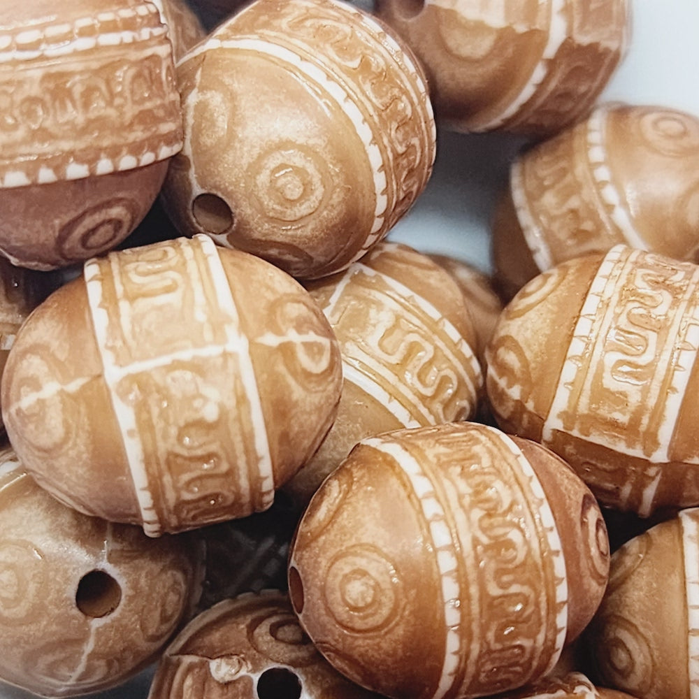 14x12mm Egg (10) - Tan - Vintage Lucite Beads