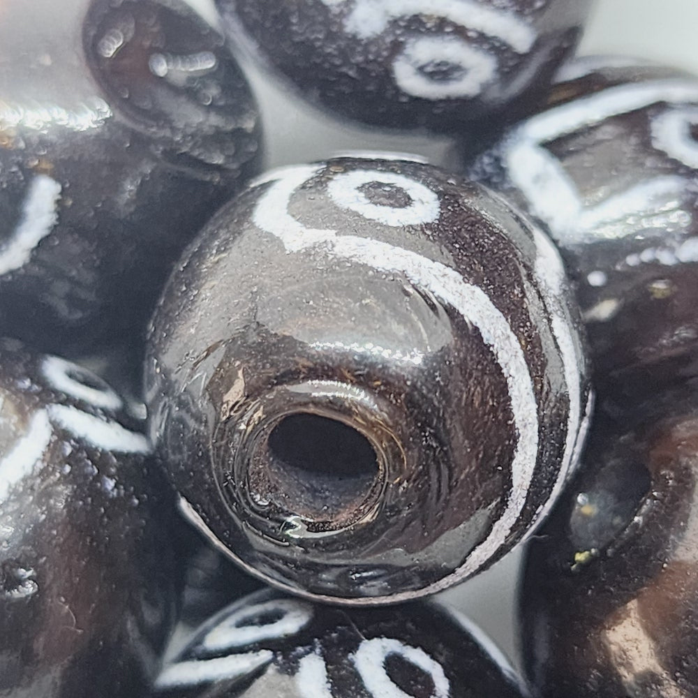 18~20mm Round Tibetan River Stone (5) - Indian Glass Vintage Beads