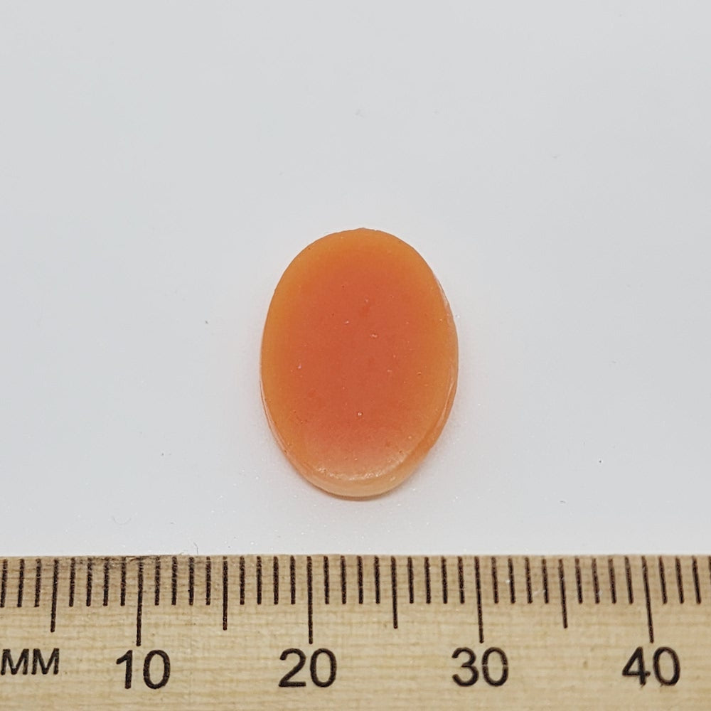 18x13mm Oval (1) - Facing Left - Dark Peach & Ivory - Vintage Cameo