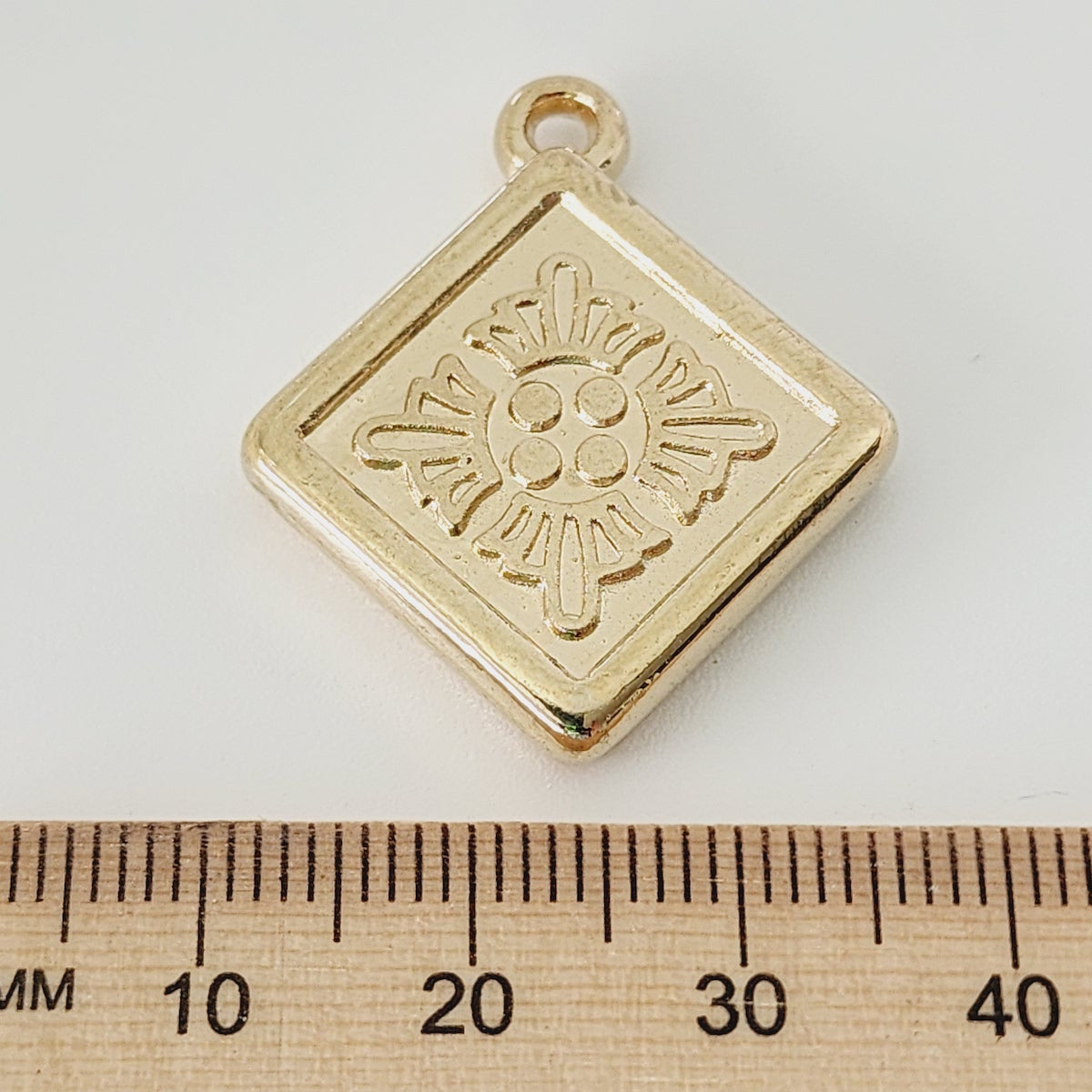 30x17mm Tribal Square (10) - Gold - Vintage Metalised Pendants
