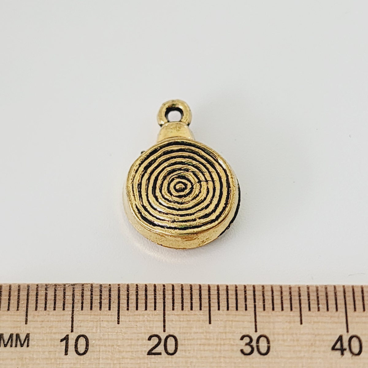 18x16mm Spiral (25) - Antique Gold - Vintage Metalised Charms