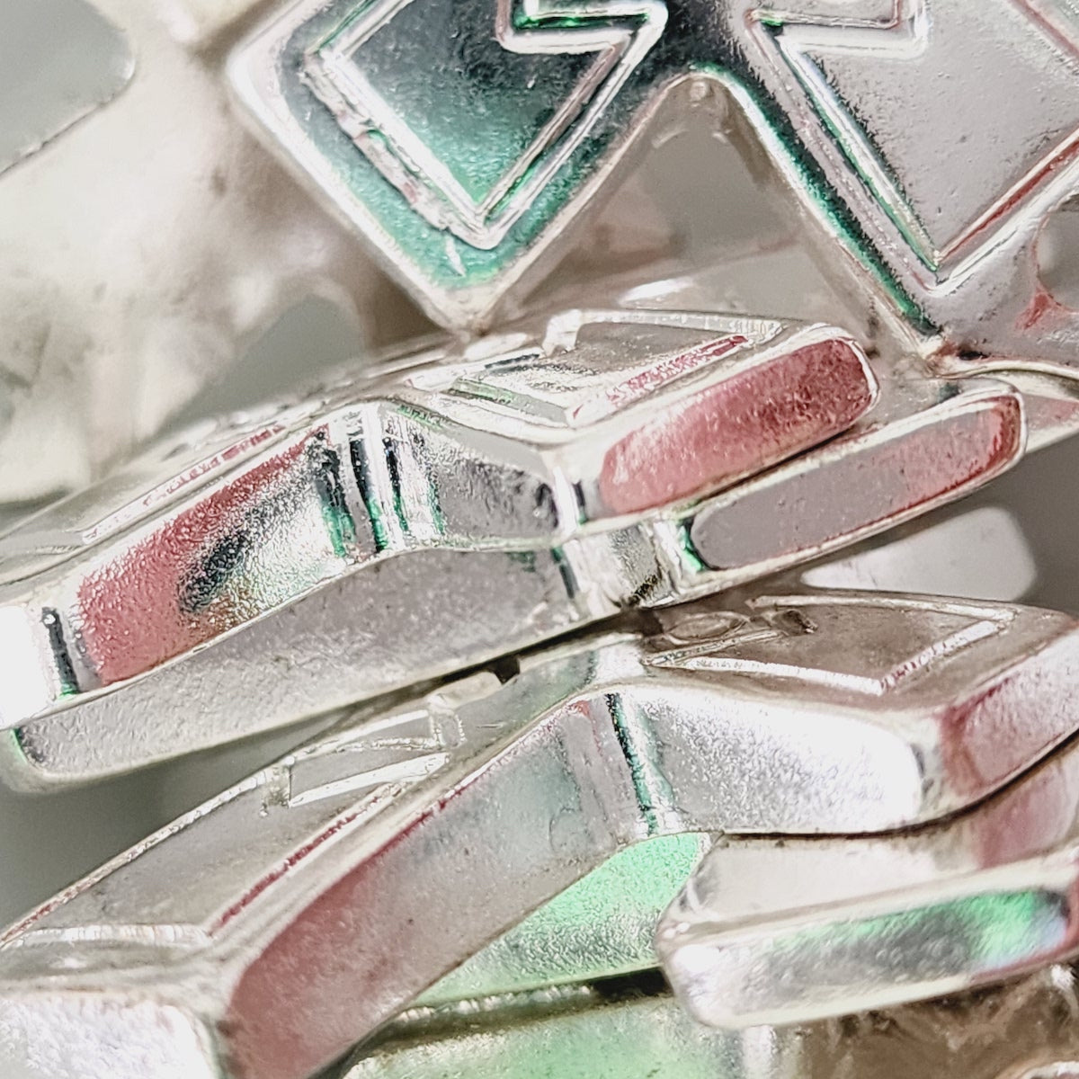 45x31mm Tribal Cross (10) - Silver - Vintage Metalised Pendants