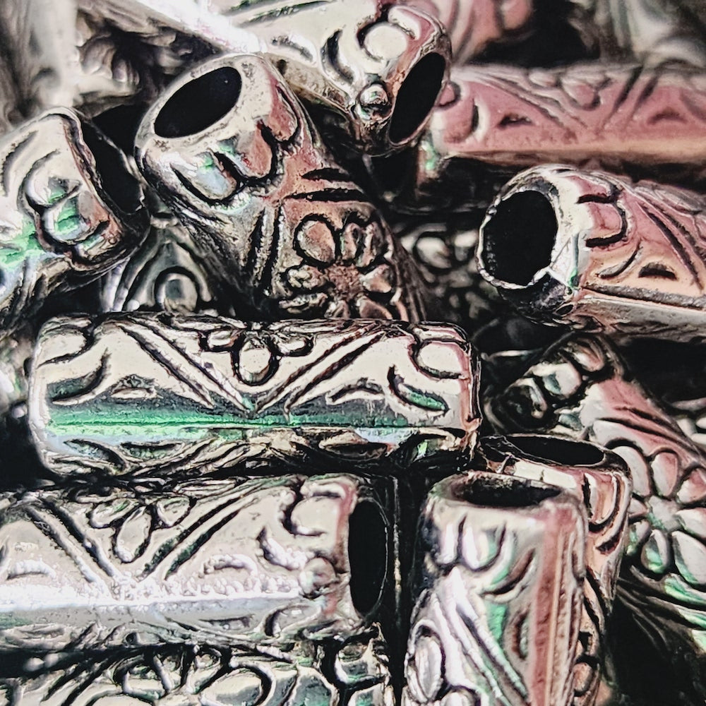 17x6.5mm Tube (10) - Antique Silver - Vintage Metalised Beads