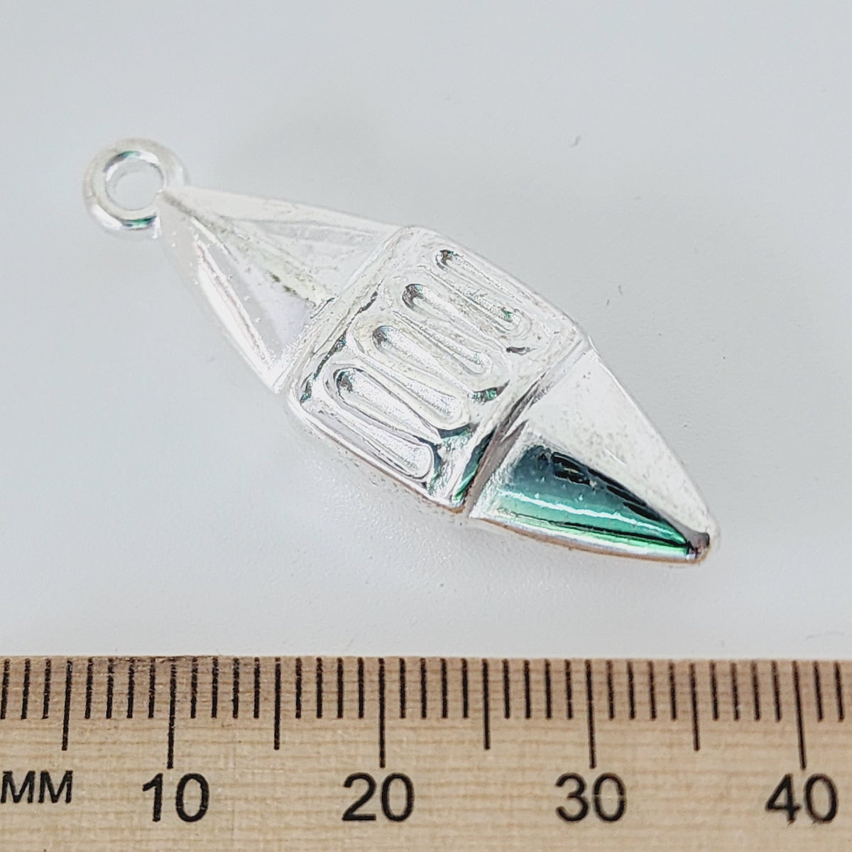 38x13mm African Shield (10) - Silver - Vintage Metalised Pendants