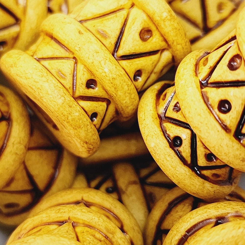 18mm Tube (10) - Tan - Vintage Lucite Beads