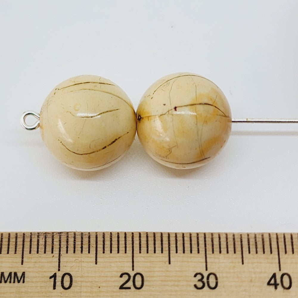 14mm Round (25) - Antique Bone Look Vintage Beads