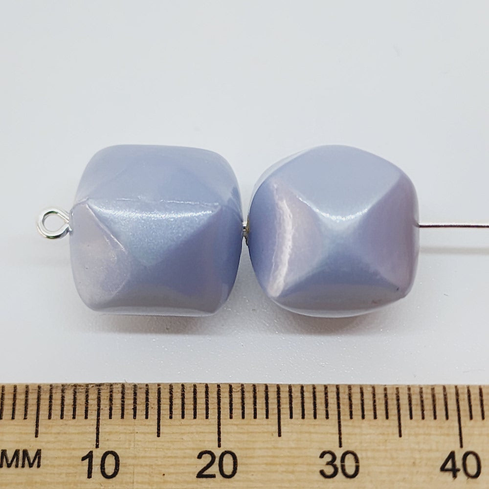 15mm Square Pillow (25) - Light Blue Pearlised - Vintage Lucite Beads