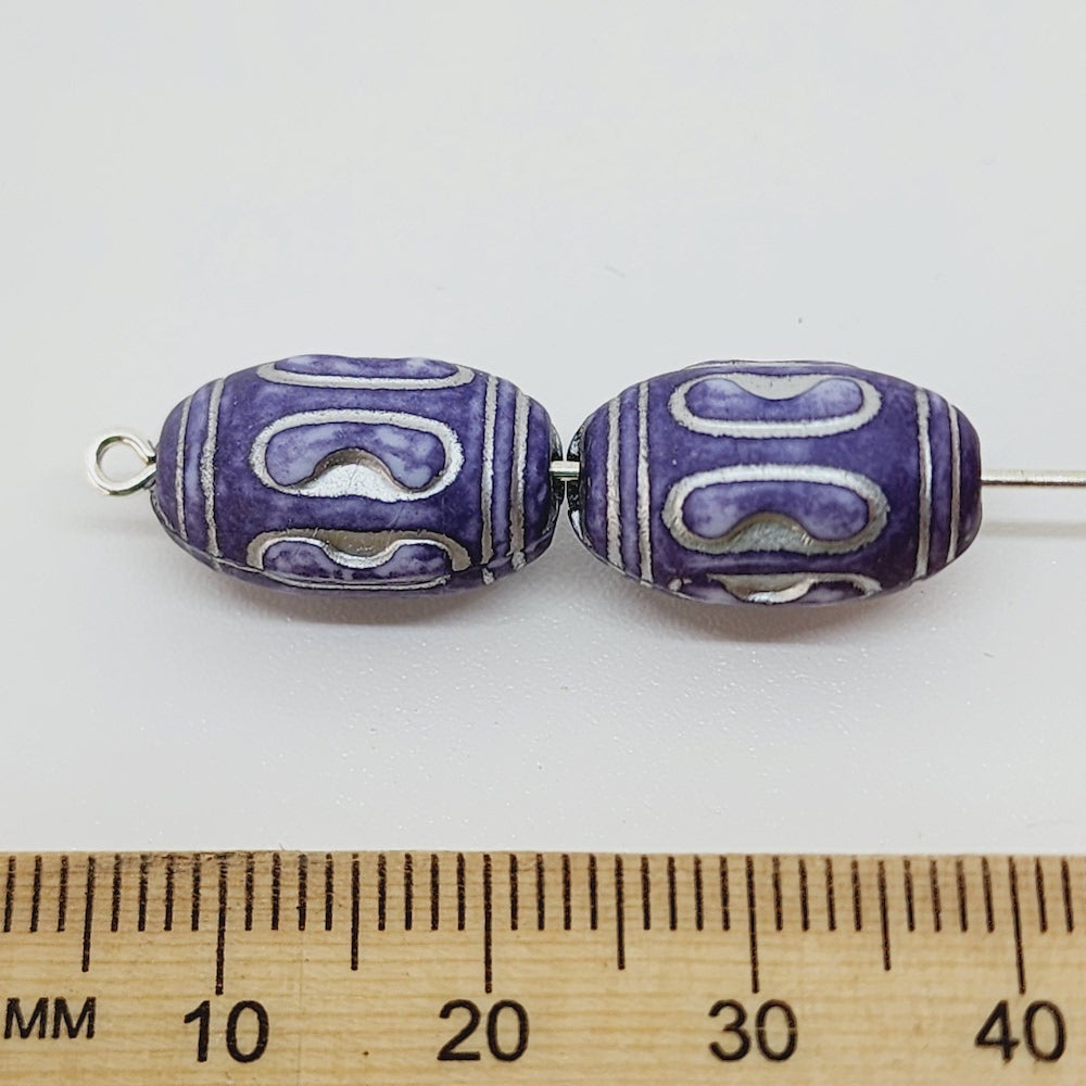 16x9.5mm Barrel (10) - Matte Light Blue/Silver - Vintage Art Deco Style Lucite Beads