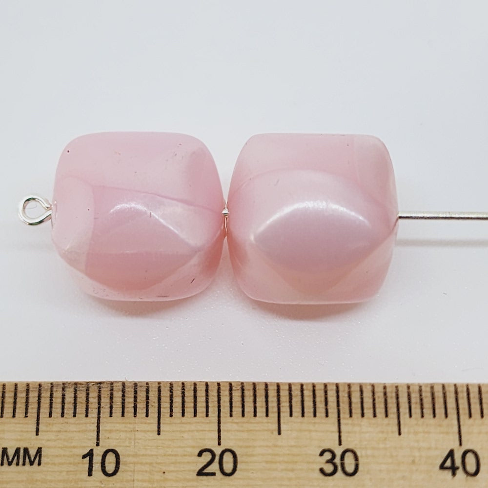 15mm Square Pillow (25) - Light Pink Pearlised - Vintage Lucite Beads