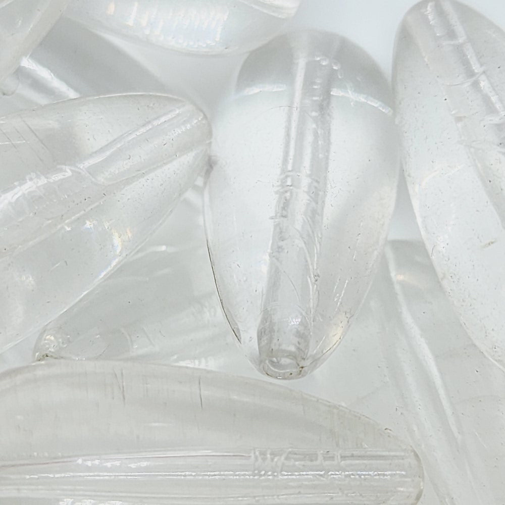 29x13mm Teardrop Vintage Lucite Beads (10) - Clear