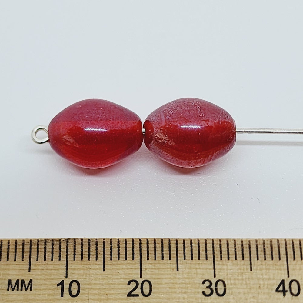 12x9mm Oval (25) - Transparent Red Lustre - Indian Glass Vintage Beads