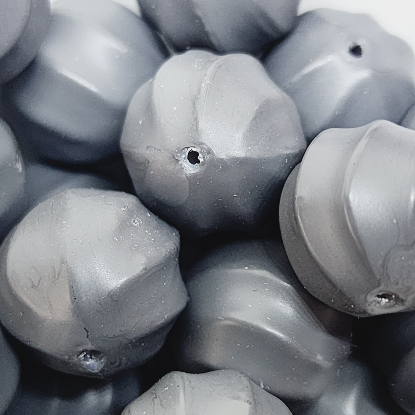 14mm Nut (50) - Dark Grey - Pottery Look Lucite Beads - Matte