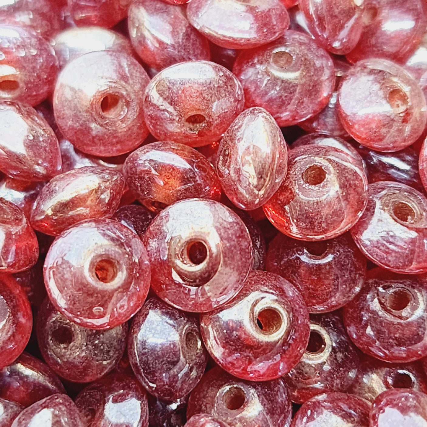 4x8mm UFO (100) - Transparent Red Lustre - Indian Glass Vintage Beads