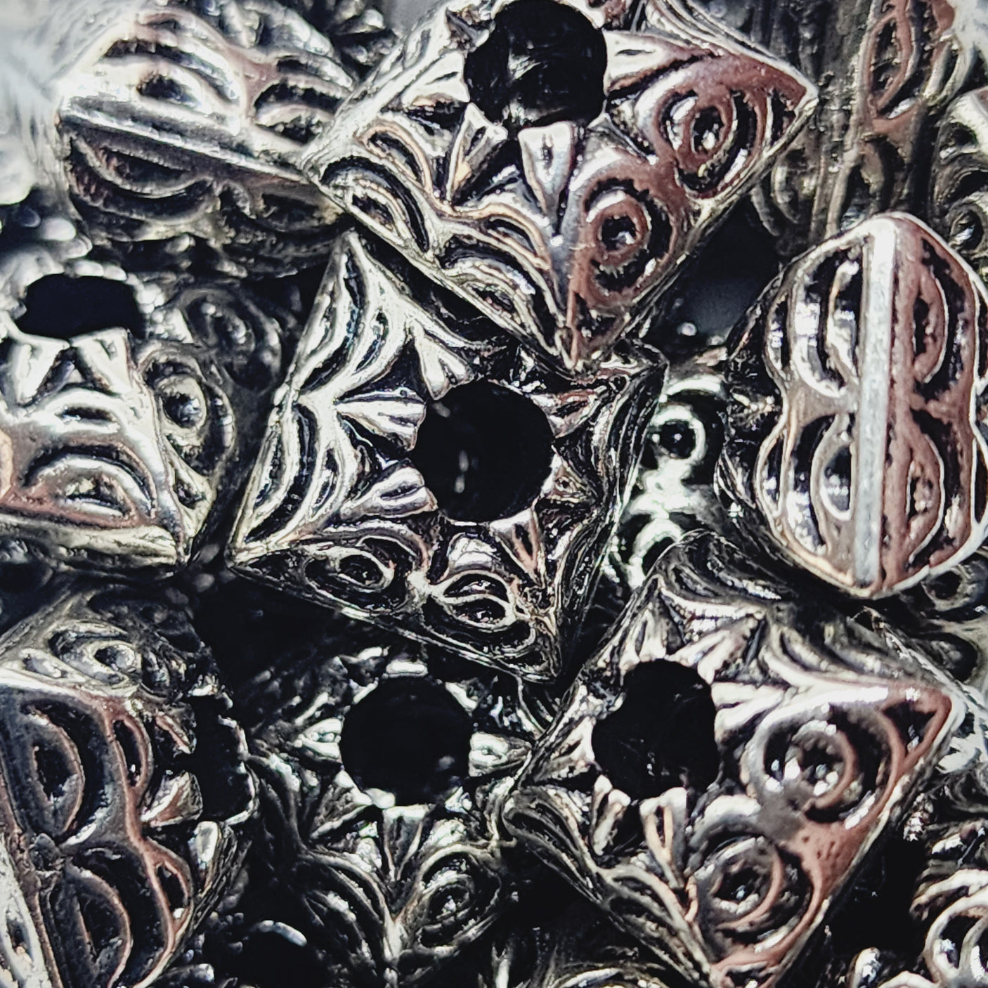 10x12mm Square Rondelle (10) - Antique Silver - Vintage Metalised Beads