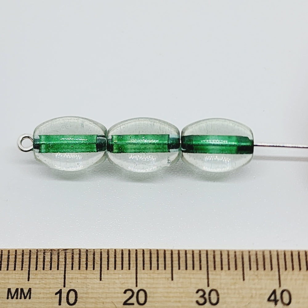 10x8mm Oval (25) - Clear Transparent w. Kelly Green Core - Glass Beads