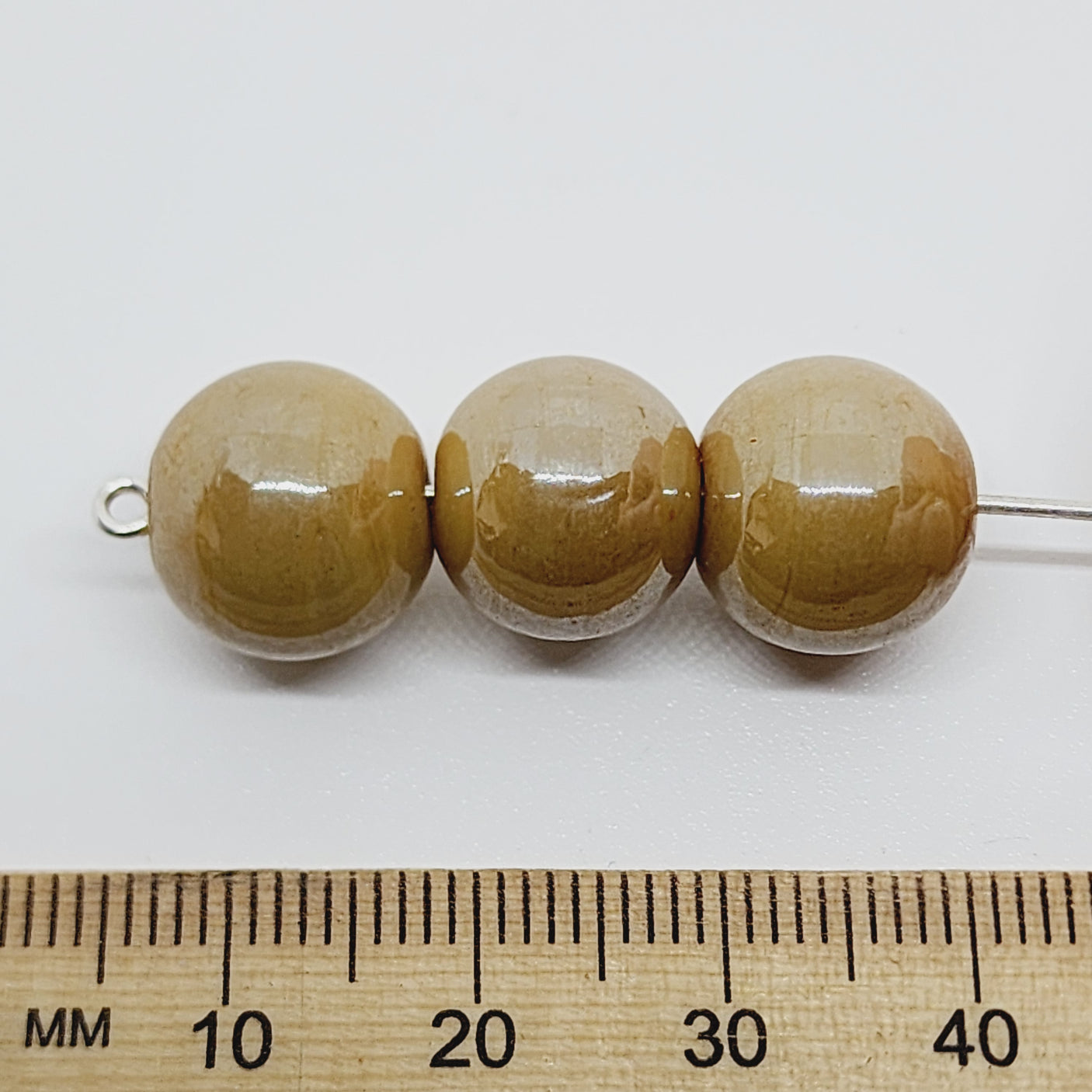 12mm Round (25) - Opaque Caramel Lustre - Indian Glass Vintage Beads