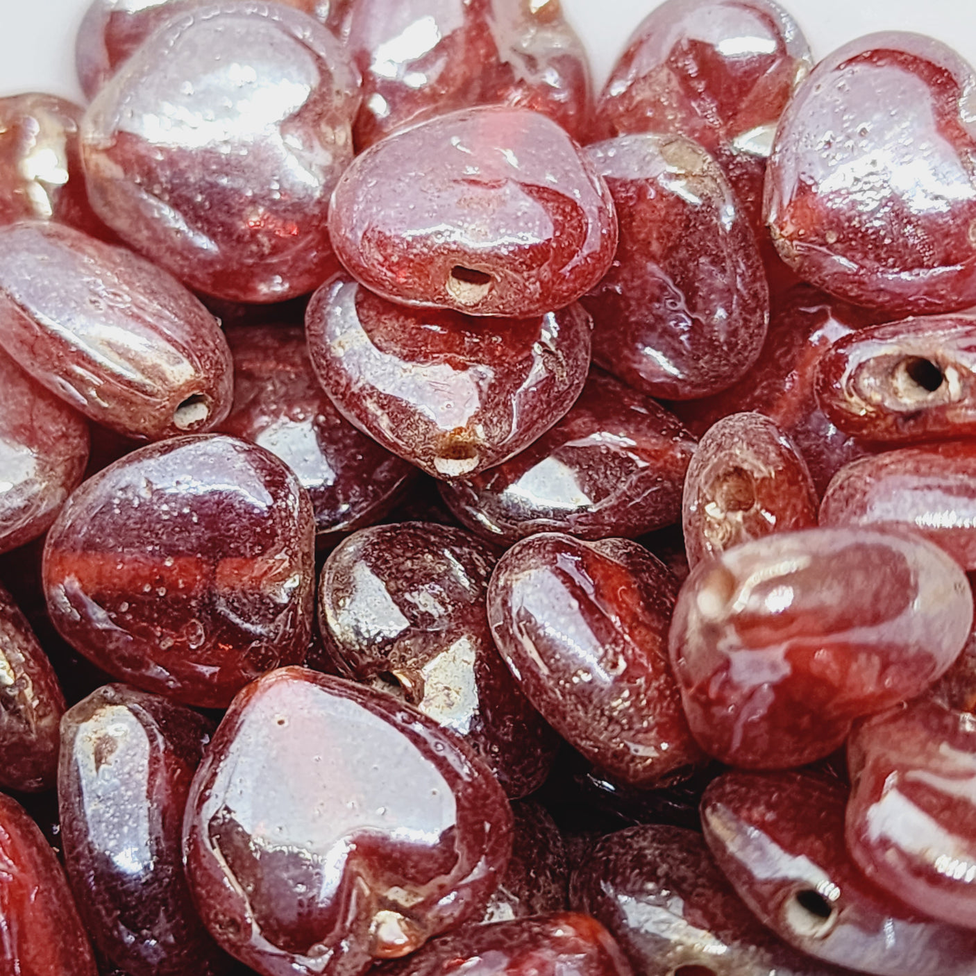 10mm Heart (25)- Transparent Red Lustre - Indian Glass Vintage Beads