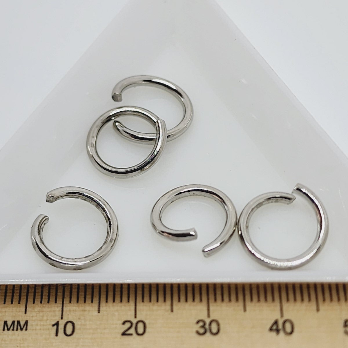 13x1.8mm Jumprings (10) - Nickel