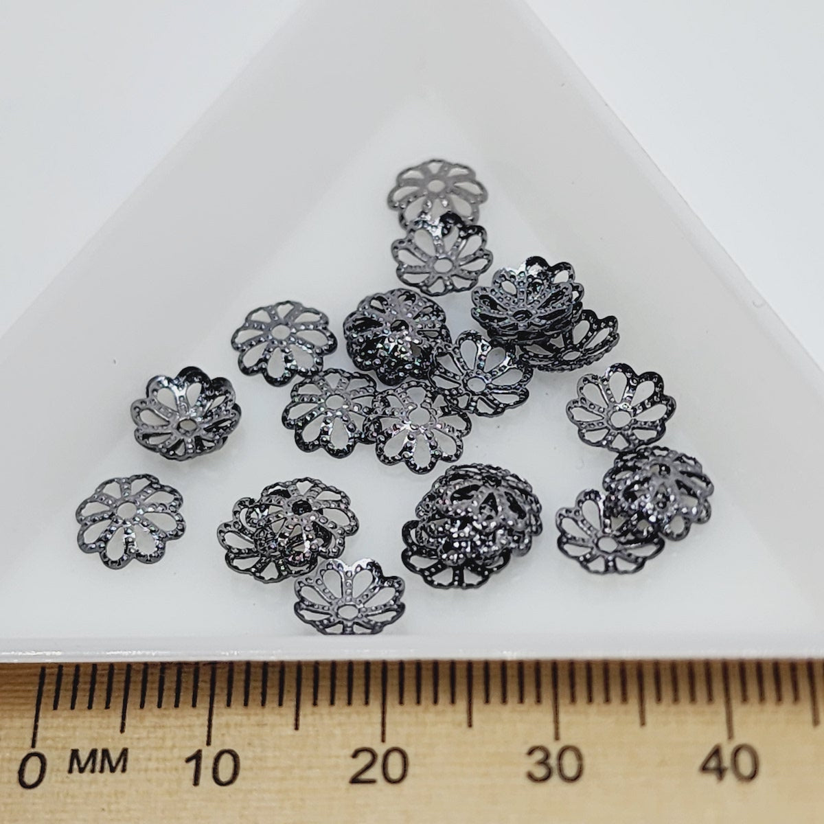 7mm Bead Cap (50) - Black Nickel - Filigree
