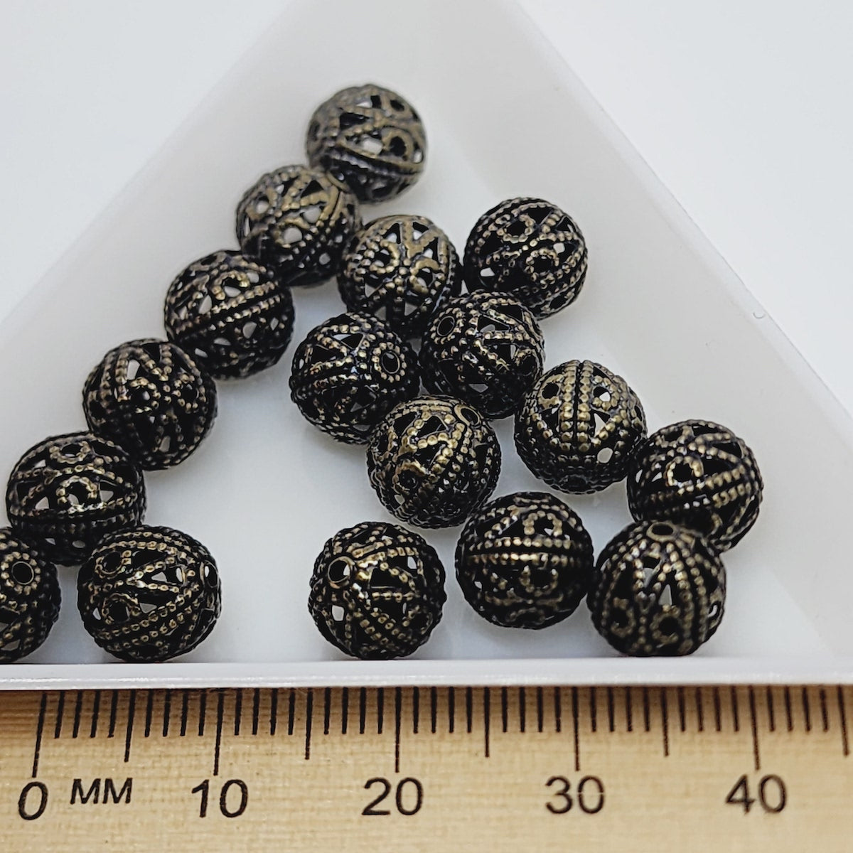 8mm Filigree Bead (20) - Ancient Gold