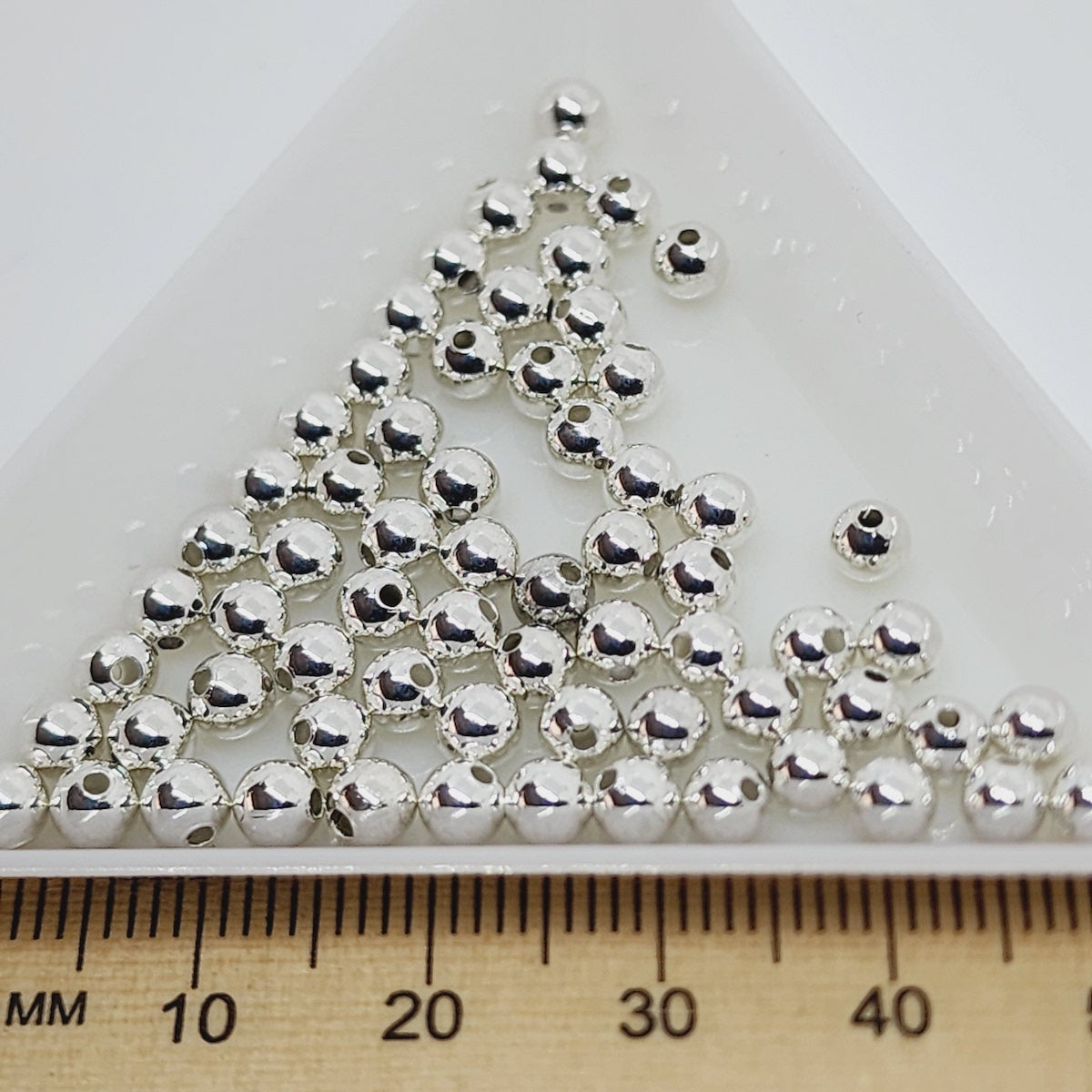 4mm Metal Bead (100) - Silver - Bead Shack