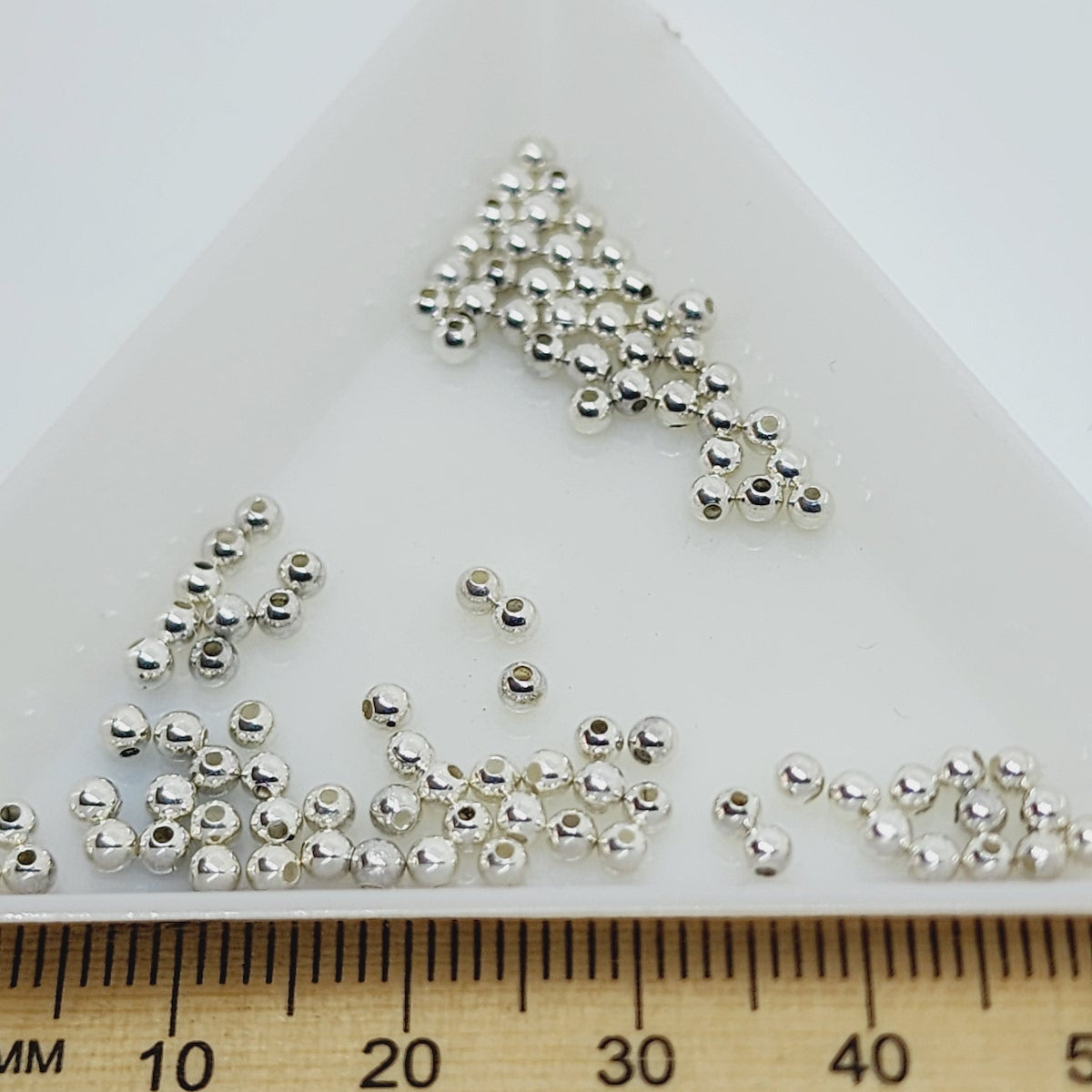 2.5mm Metal Bead (100) - Silver