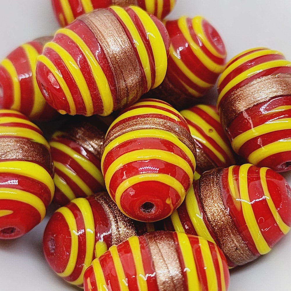 19x14mm Oval (10) - Red Opaque w. Aventurine & Yellow - Glass Vintage Replica Trade Lampwork Beads