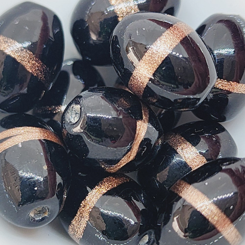 19x14mm Oval (10) - Black Opaque w. Aventurine - Glass Vintage Replica Trade Lampwork Beads