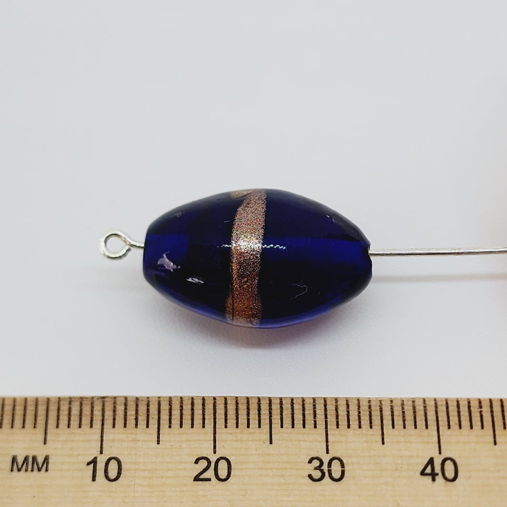 19x14mm Oval (10) - Blue Transparent w. Aventurine - Glass Vintage Replica Trade Lampwork Beads