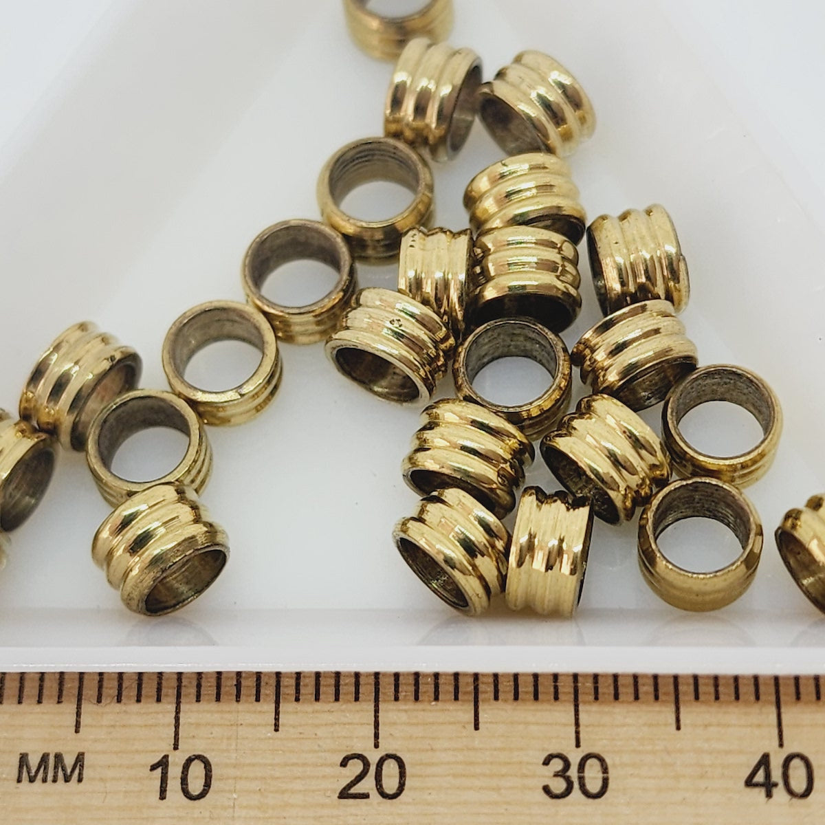 7x4mm BRASS Tube Bead (10)