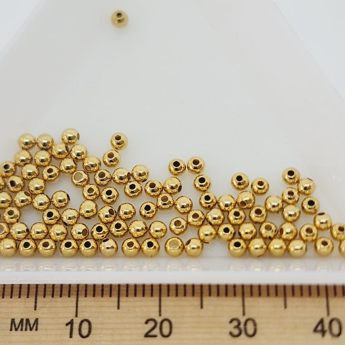 2.5mm Metal Bead (100) - Gold