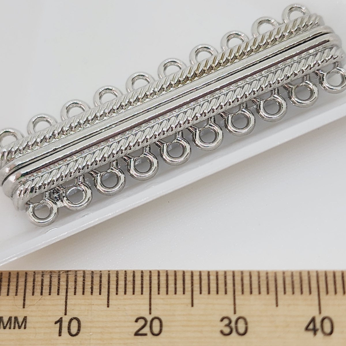 Magnetic 10-Strand Clasp - Platinum
