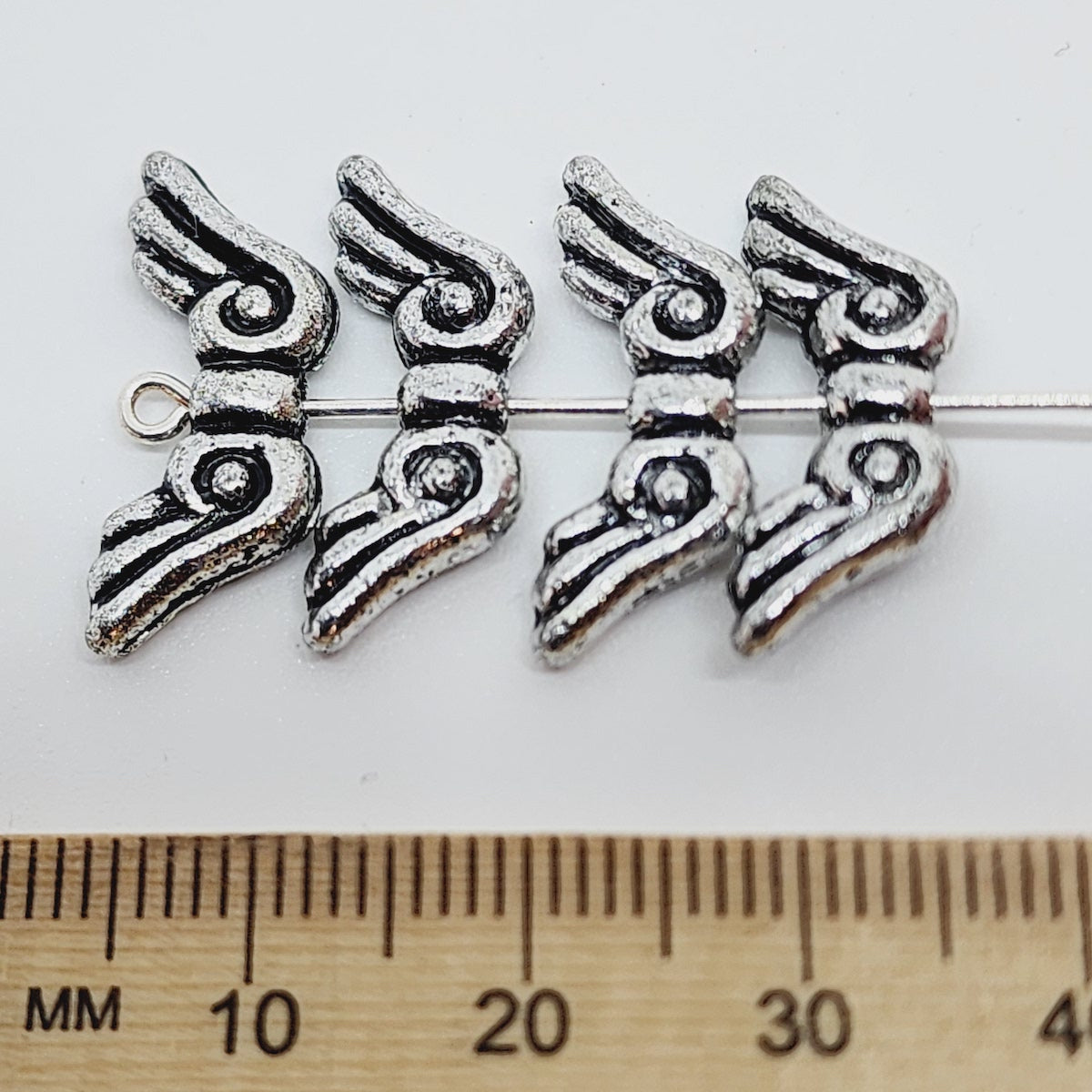 21mm Angel Wings (50) - Metalised Silver