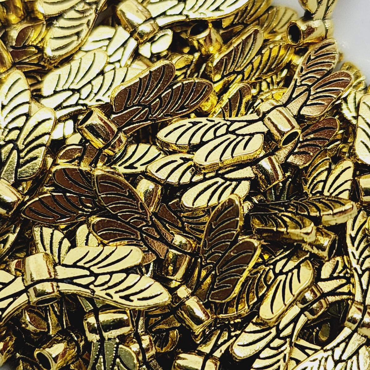 21mm Dragonfly Wings (20) - Antique Gold