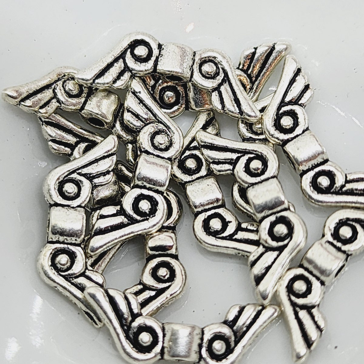 16mm Angel Wings (20) - Antique Silver