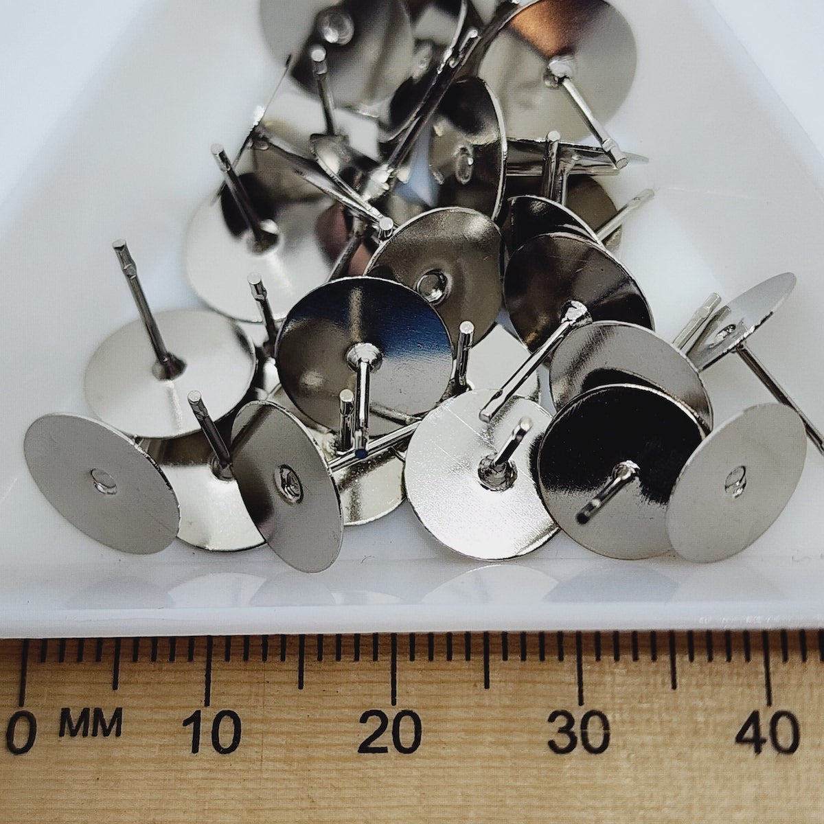 10mm Glue-On Studs (20) - Nickel