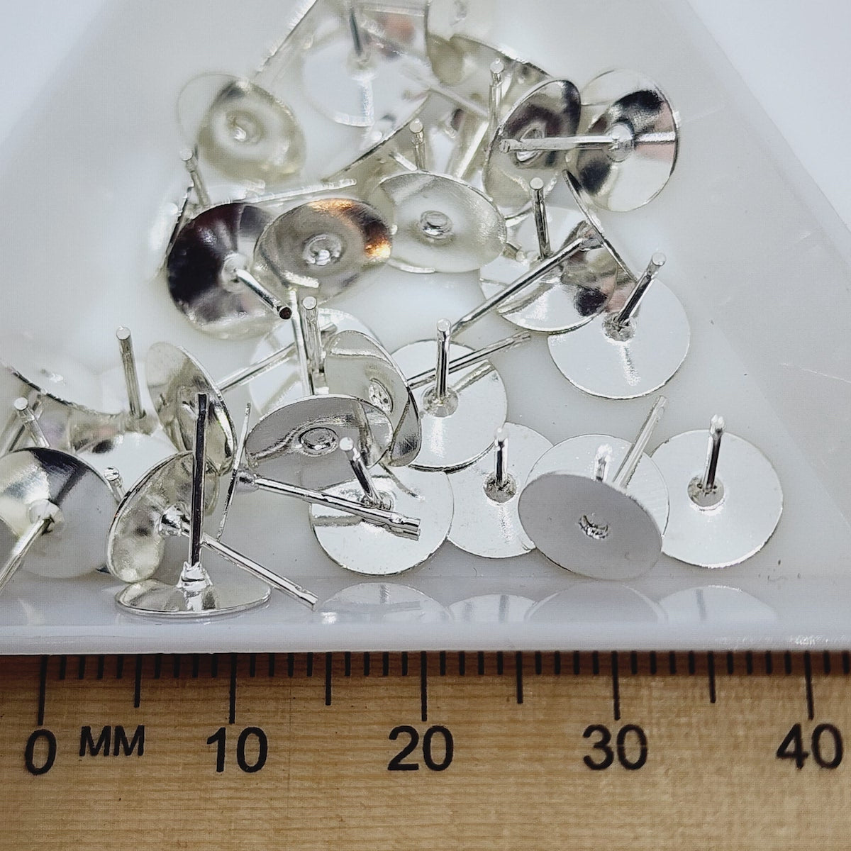 8mm Glue-On Studs (20) - Silver
