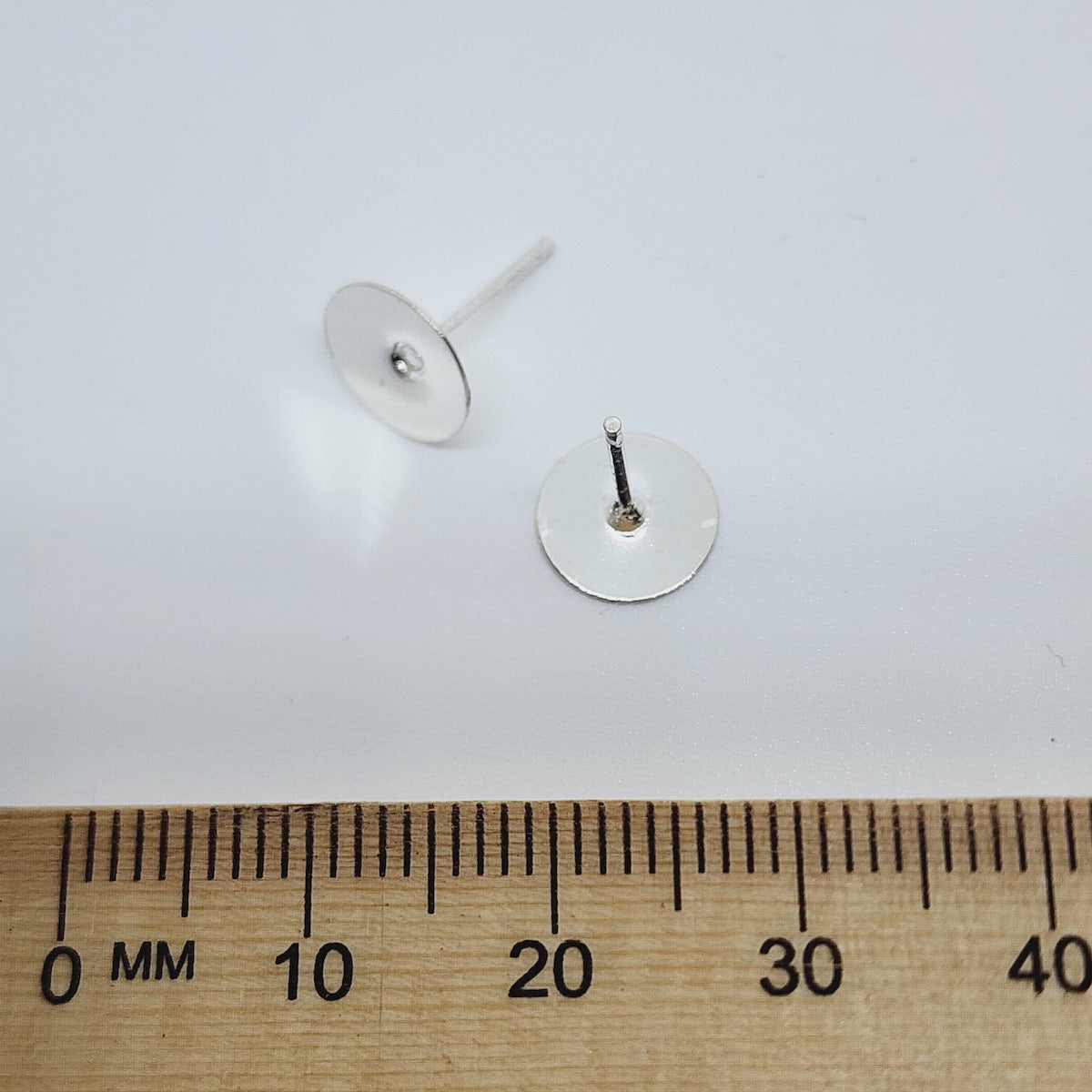 8mm Glue-On Studs (20) - Silver