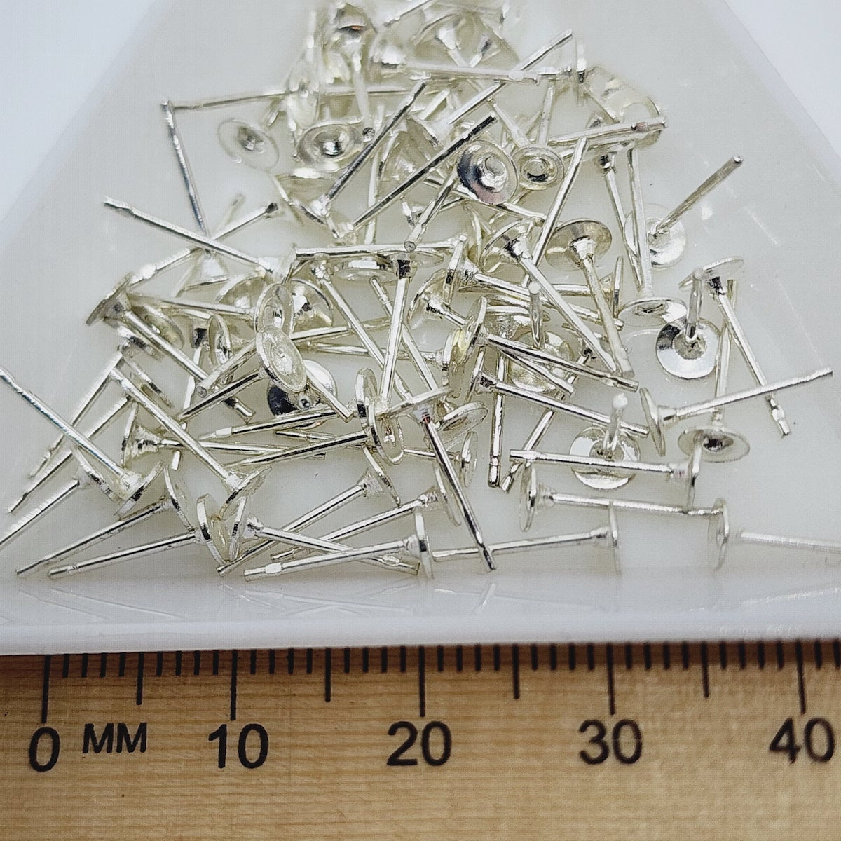 4mm Glue-On Studs (20) - Silver
