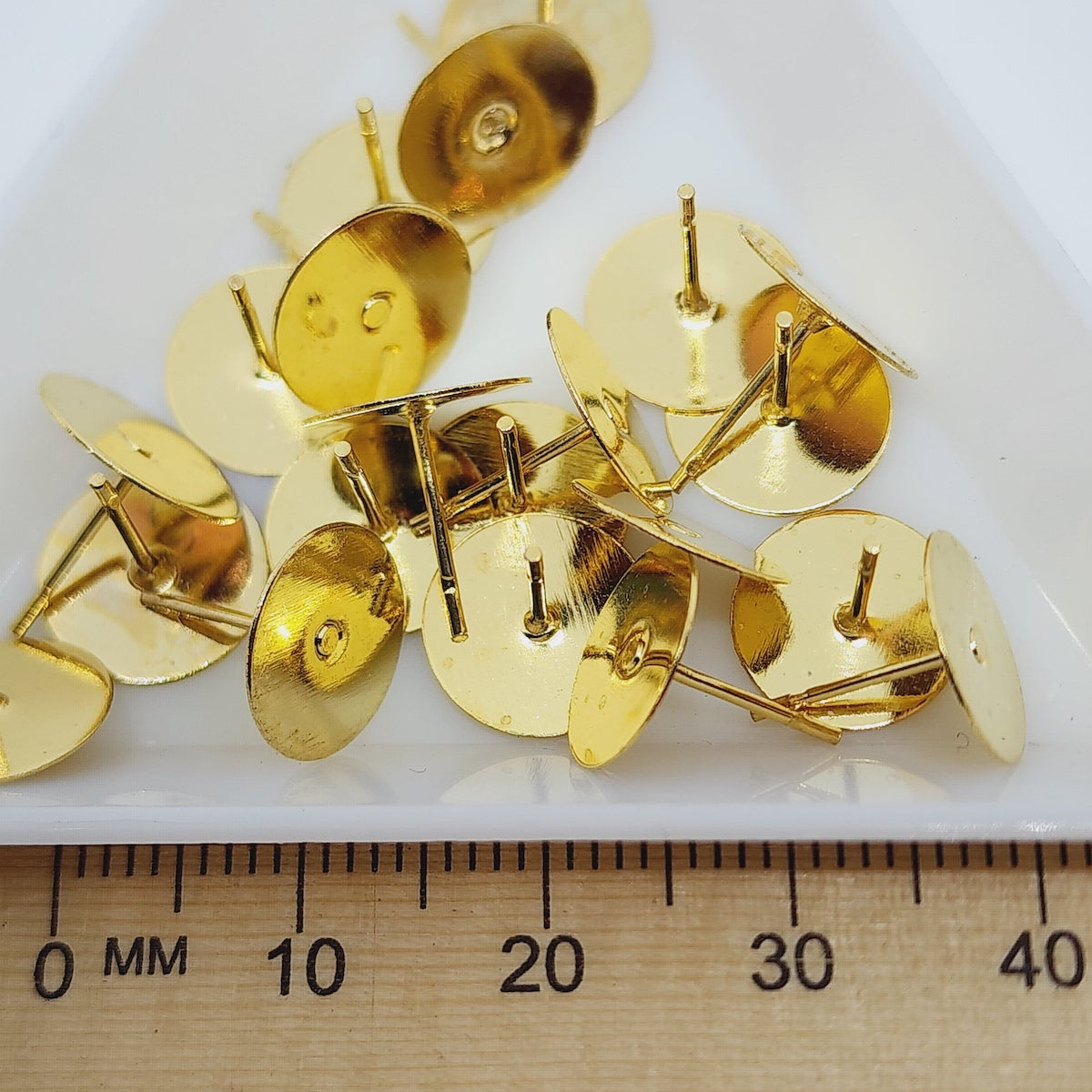 10mm Glue-On Studs (20) - Gold