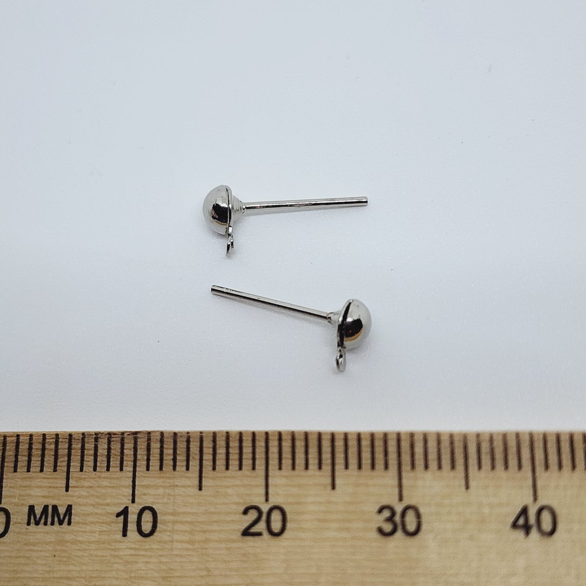 3mm Ear Stud w. Loop + Backs (20) - Nickel