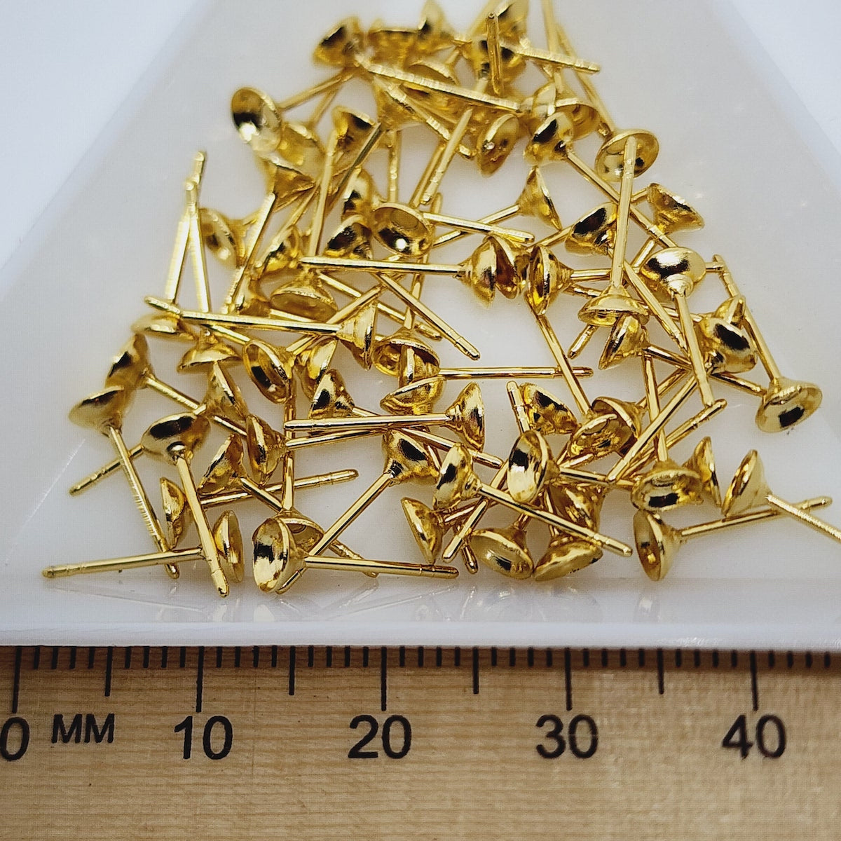 4mm Glue-In Cup Studs (20) - Gold