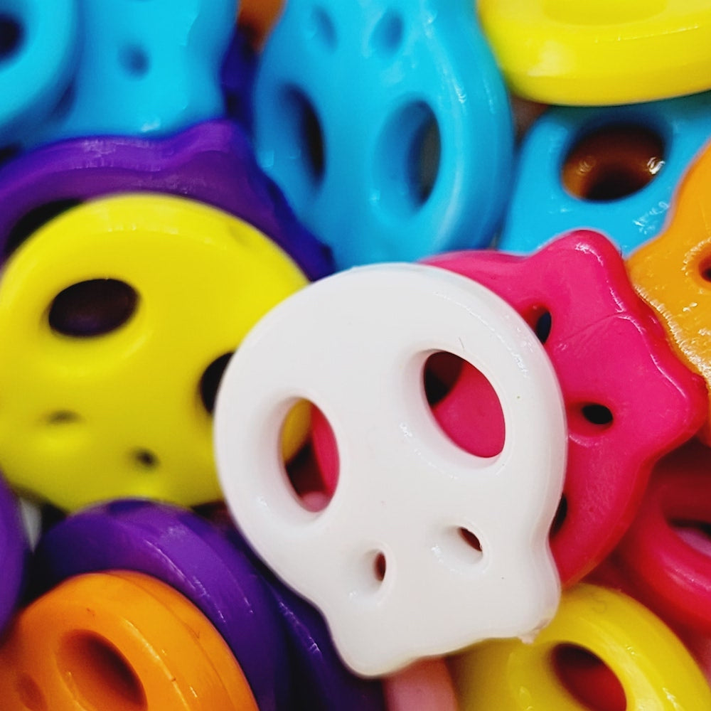 Skull (flat) Beads - Qty: 10