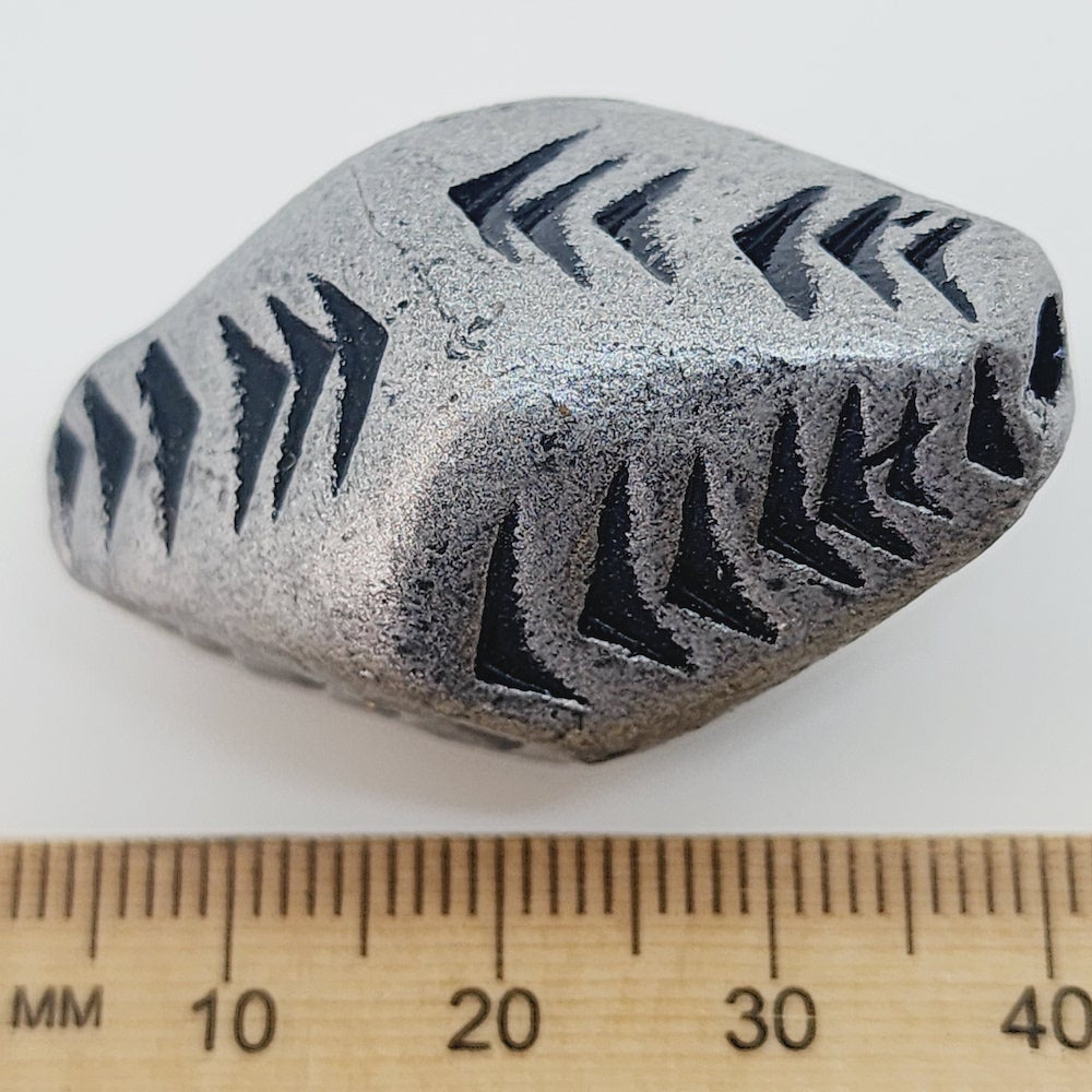35x20mm Nugget w. Chevron (10) - Antique Silver - Vintage Clay Beads