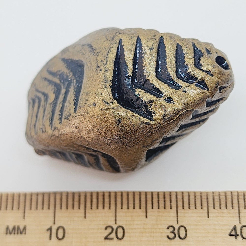 35x20mm Nugget w. Chevron (10) - Antique Gold - Vintage Clay Beads