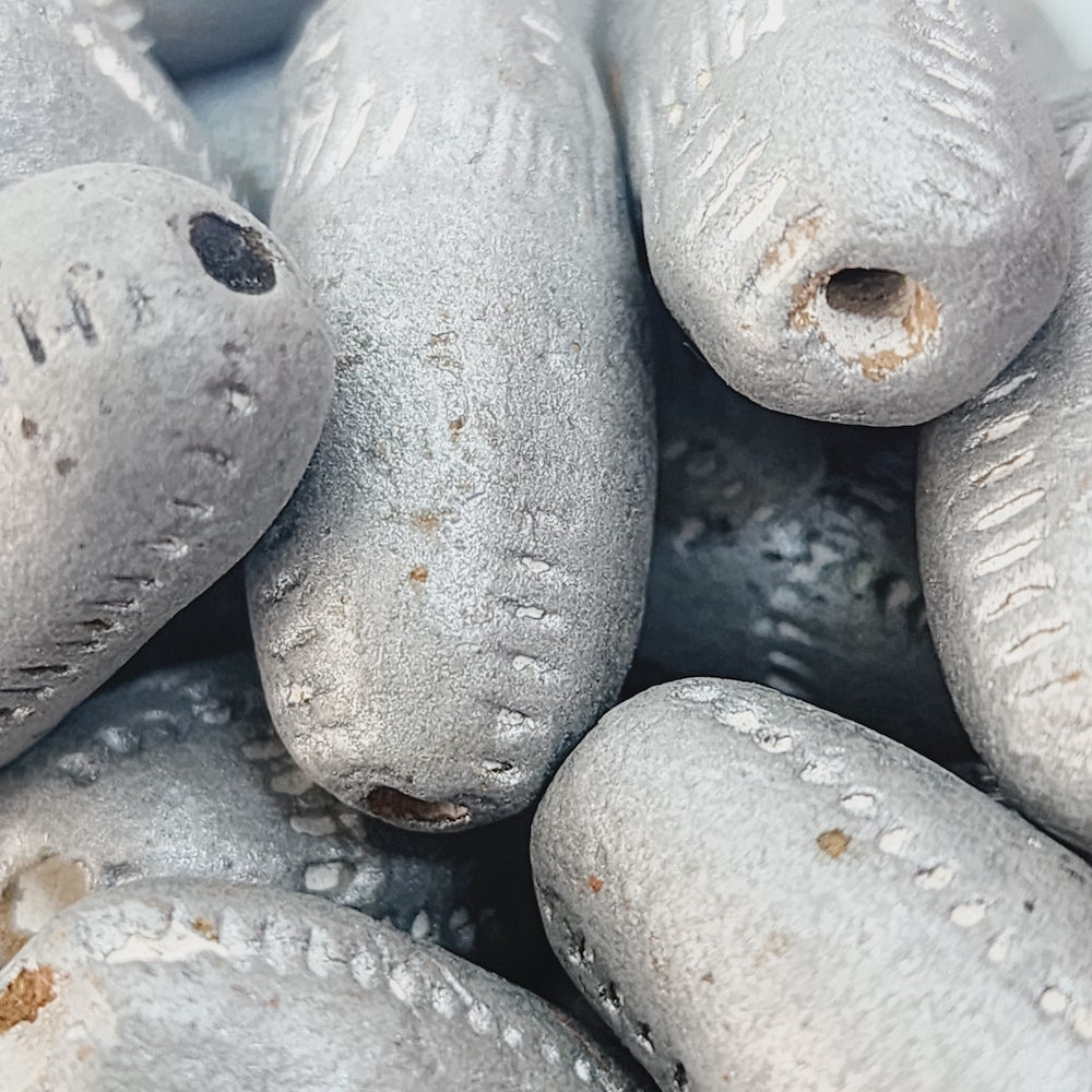 20~25mm Capsule (10) - Antique Light Silver - Vintage Clay Beads