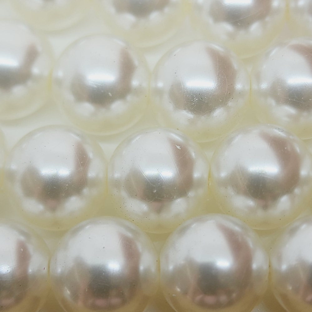 14mm Round (56) - White - Acrylic Vintage Pearls